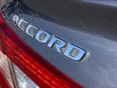 Used 2020 Honda Accord LX image 29