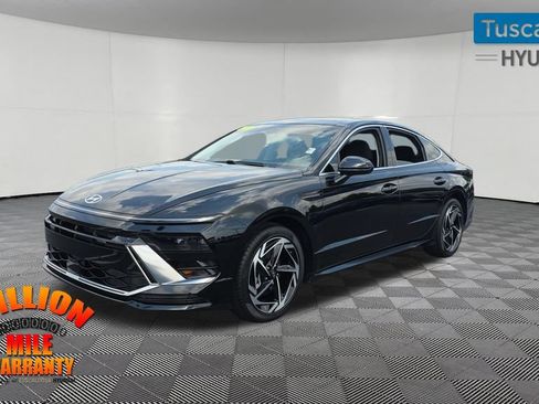 Used 2024 Hyundai Sonata SEL w/ Convenience Package FWD image 3