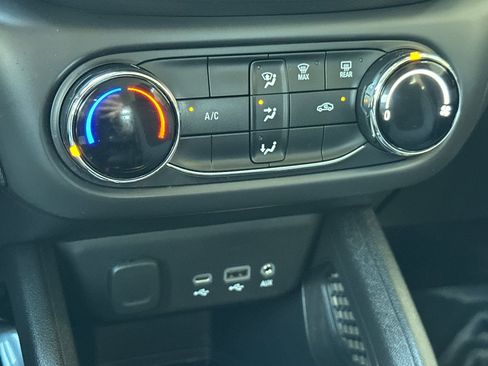 Certified 2021 Chevrolet TrailBlazer LS w/ LPO, Blackout Package image 26