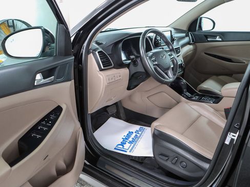 Used 2021 Hyundai Tucson Limited image 3