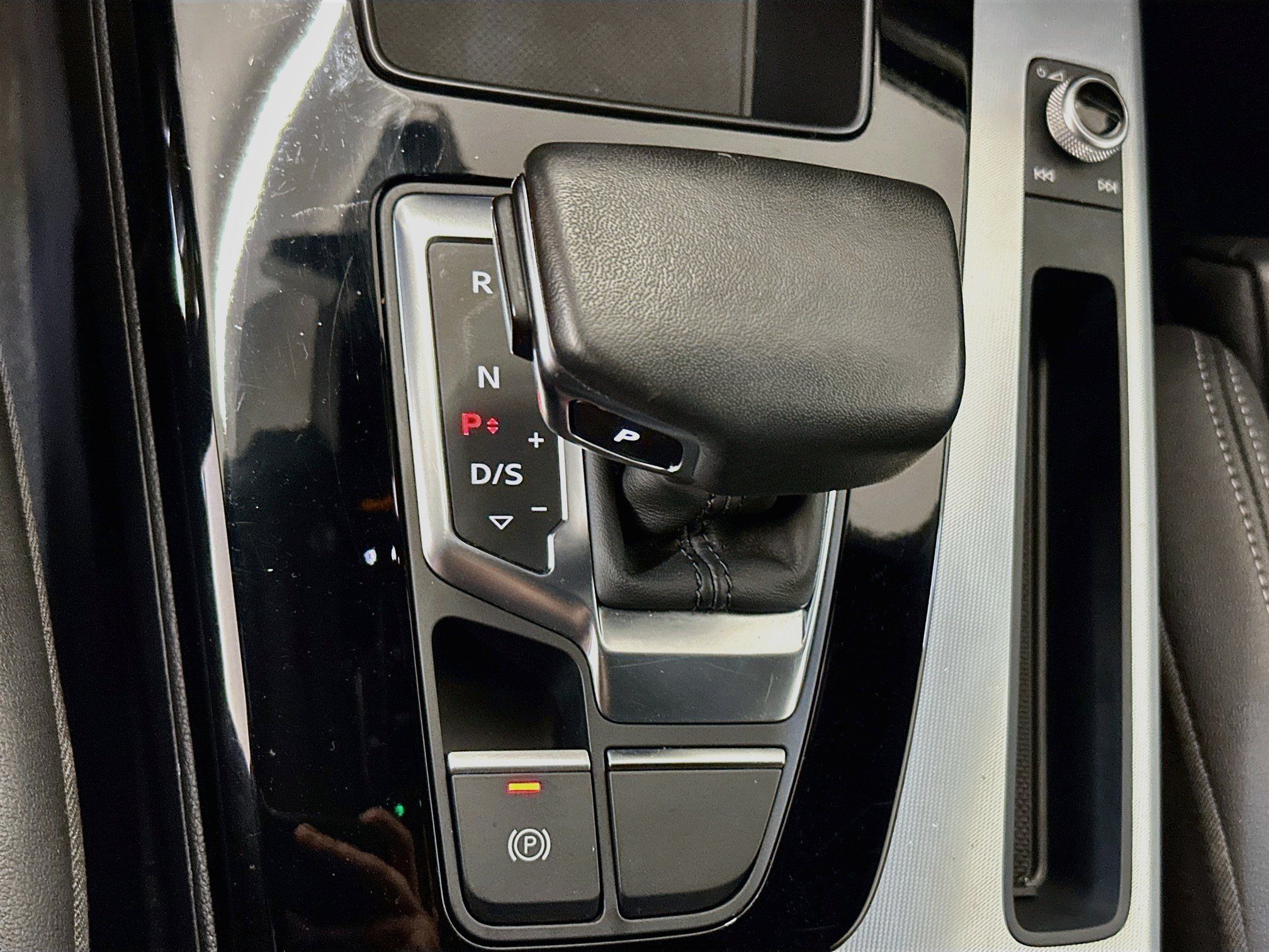 Used 2025 Audi Q5 2.0T Premium AWD/4WD image 25