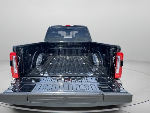 New 2025 Ford F250 Platinum image 41