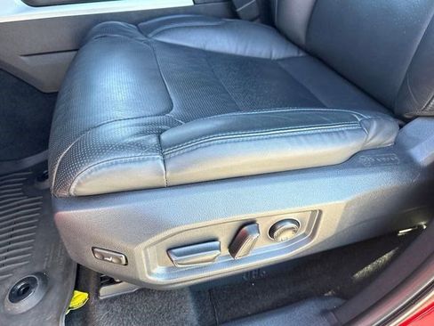 Used 2025 Toyota Tundra Platinum image 35