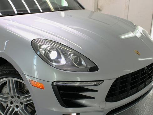 Used 2017 Porsche Macan S image 18