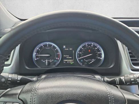 Used 2019 Toyota Highlander XLE FWD image 7
