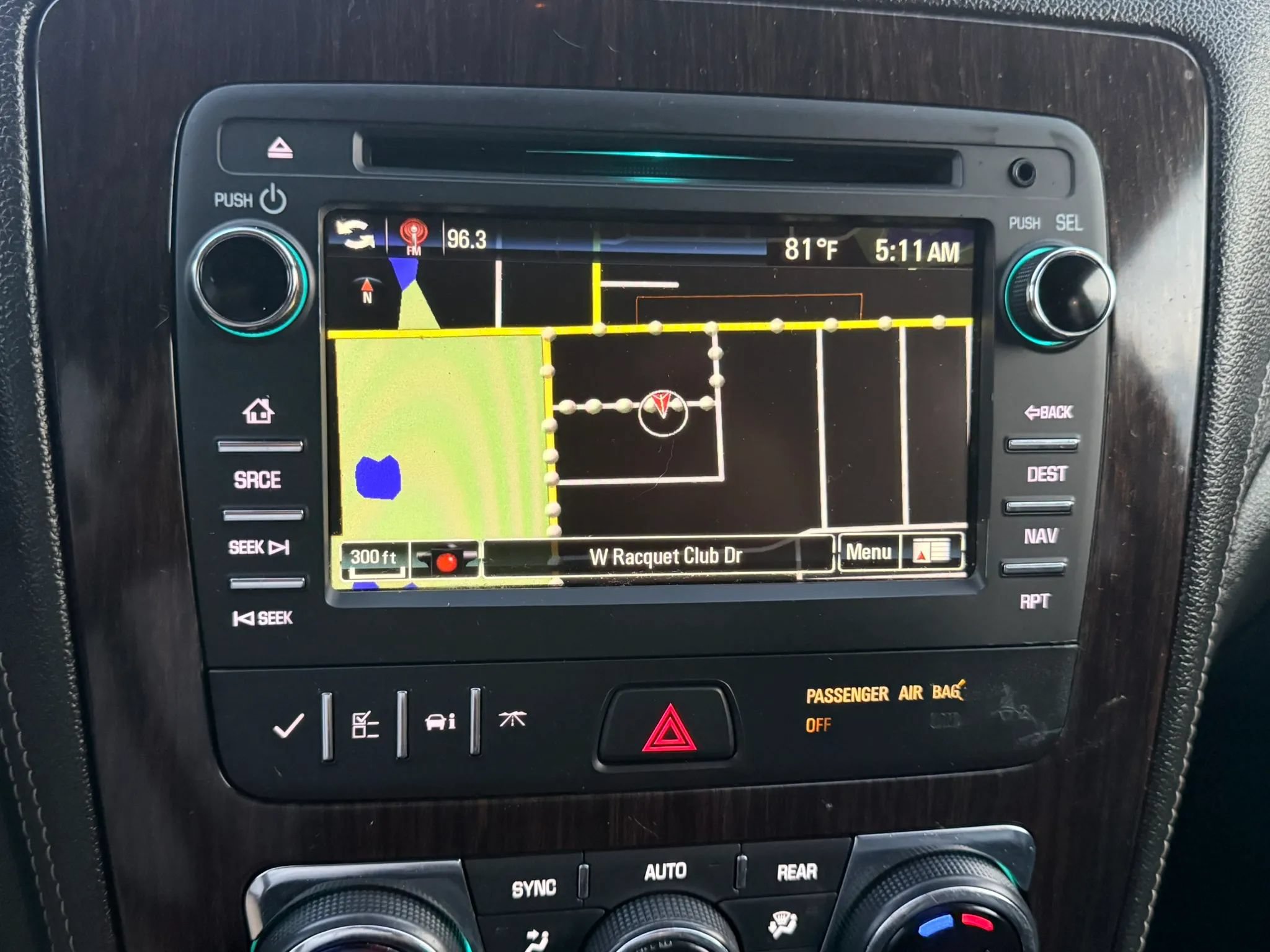 Used 2016 Chevrolet Traverse LT AWD/4WD image 9