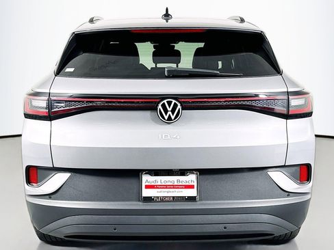 Used 2024 Volkswagen ID.4 2WD image 3