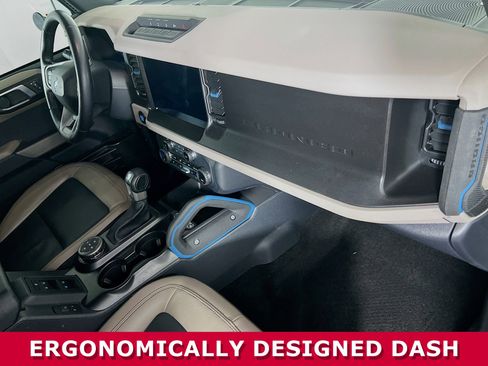 Used 2023 Ford Bronco Wildtrak image 22