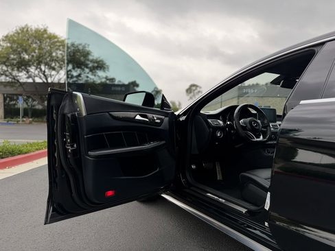 Used 2015 Mercedes-Benz CLS 63 AMG S-Model w/ Premium Package II image 24