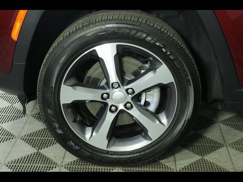 Used 2024 Jeep Grand Cherokee Limited 4xe AWD/4WD image 24