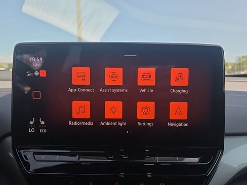Used 2023 Volkswagen ID.4 Pro S AWD/4WD image 17