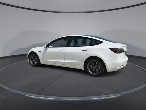 Used 2022 Tesla Model 3 Base image 6