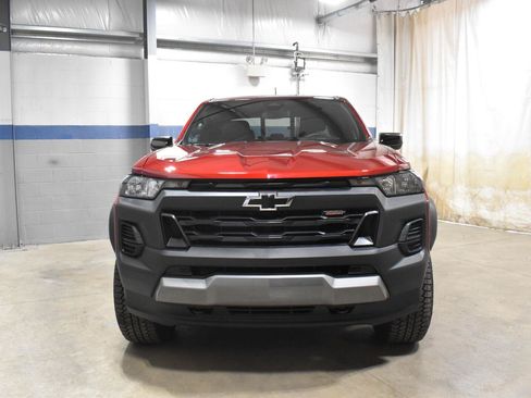 Used 2026 Chevrolet Colorado Trail Boss AWD/4WD image 31