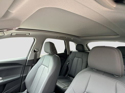 New 2025 Audi Q5 Premium image 25