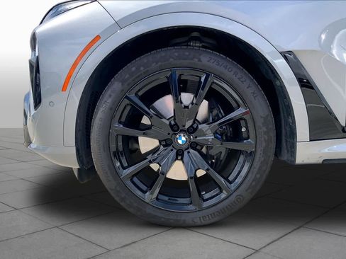 Used 2026 BMW X7 xDrive40i w/ M Sport Package AWD/4WD image 20