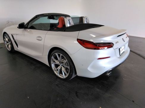 Used 2020 BMW Z4 sDrive30i w/ Premium Package image 8