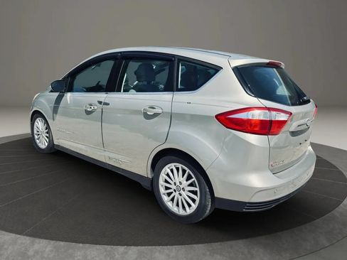 Used 2016 Ford C-MAX SEL w/ Equipment Group 302A FWD image 3
