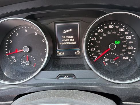 Used 2021 Volkswagen Tiguan S FWD image 11