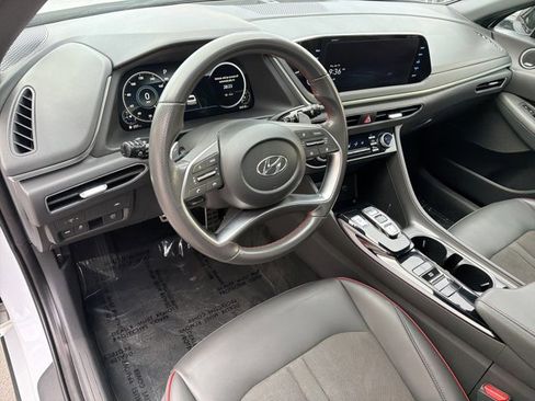 Used 2023 Hyundai Sonata SEL Plus image 13