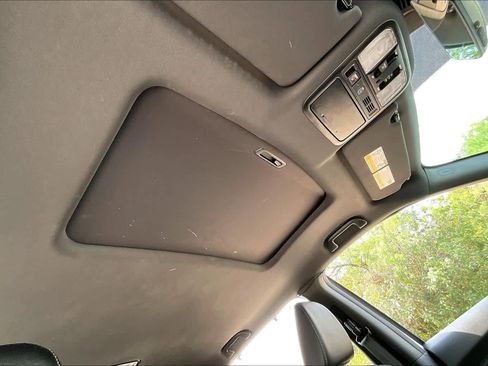 Used 2023 Honda Passport Elite image 14