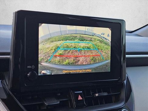Used 2024 Toyota Corolla SE FWD image 13