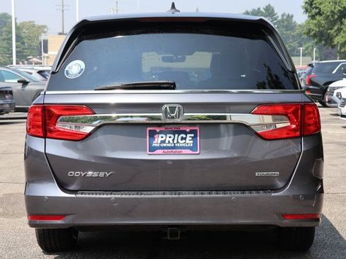 Used 2018 Honda Odyssey Touring image 6