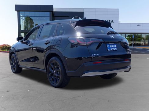 Used 2025 Honda HR-V Sport image 5