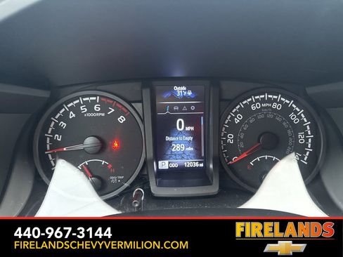 Used 2023 Toyota Tacoma TRD Sport image 19