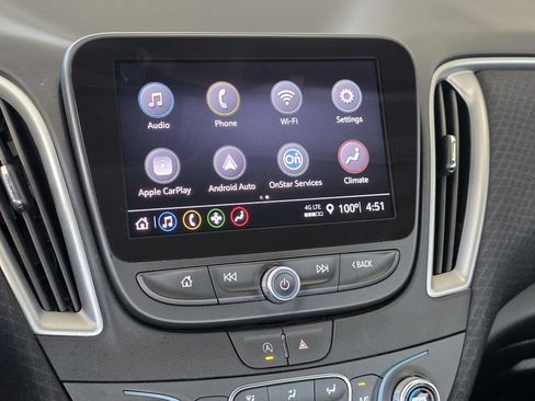 Used 2025 Chevrolet Malibu LT FWD image 14