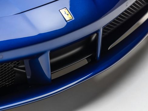 Certified 2018 Ferrari 488 GTB image 17