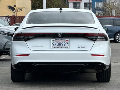 Used 2024 Honda Accord Sport image 4