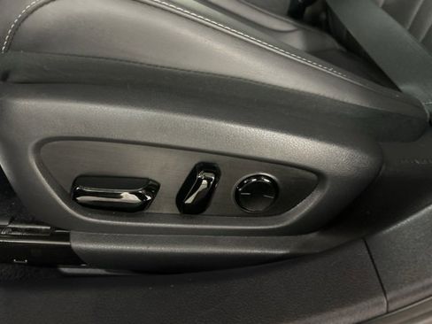 Used 2022 Lexus ES 350 F Sport image 10