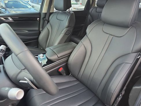 Used 2025 Genesis GV80 2.5T image 15
