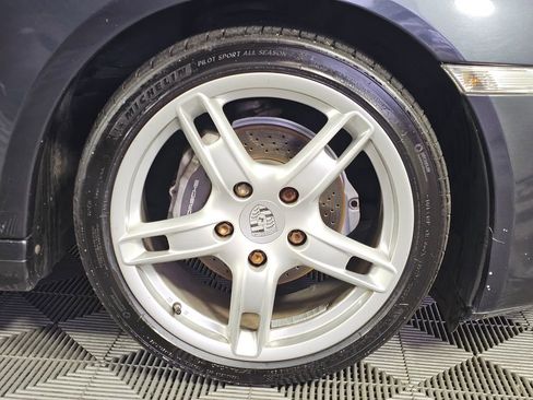 Used 2005 Porsche Boxster Base image 9