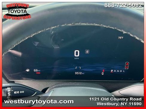 Used 2025 Chevrolet Traverse LT w/ Driver Confidence Package FWD image 27