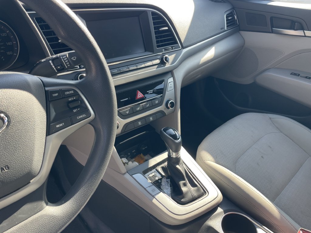 Used 2017 Hyundai Elantra SE FWD image 10