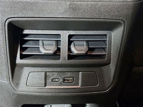 New 2026 GMC Canyon Denali image 27