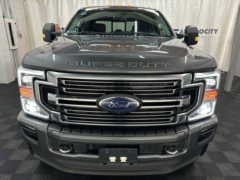 Used 2022 Ford F350 Limited AWD/4WD image 3