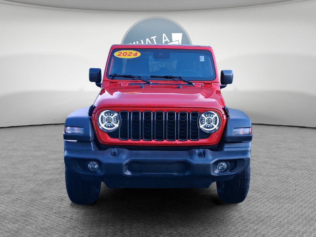 Used 2024 Jeep Wrangler Unlimited Sport AWD/4WD image 11