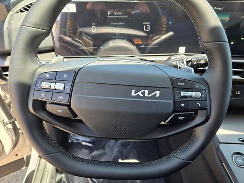 New 2026 Kia Sportage EX AWD/4WD image 16
