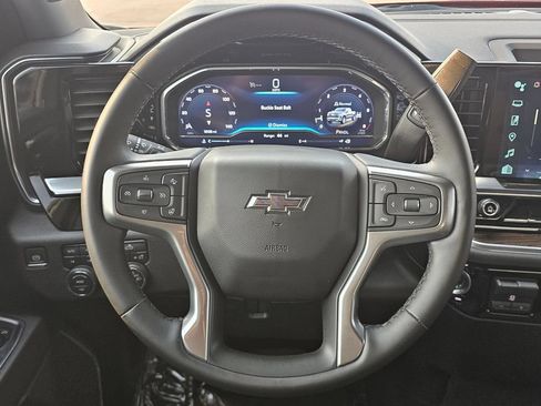 Certified 2024 Chevrolet Silverado 1500 RST w/ Dark Appearance Package AWD/4WD image 27