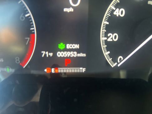 Used 2024 Honda HR-V Sport image 14
