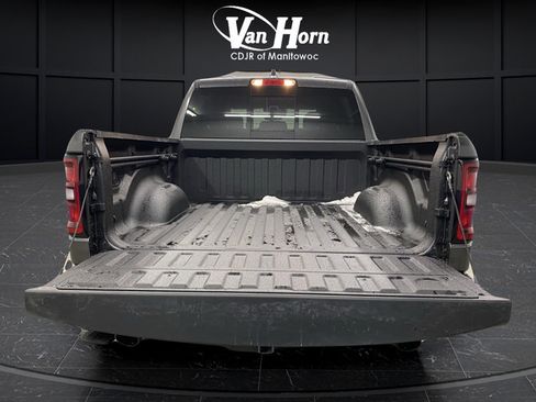 New 2026 RAM 1500 Big Horn AWD/4WD image 15