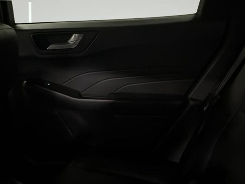 Certified 2025 Ford Escape ST-Line image 33