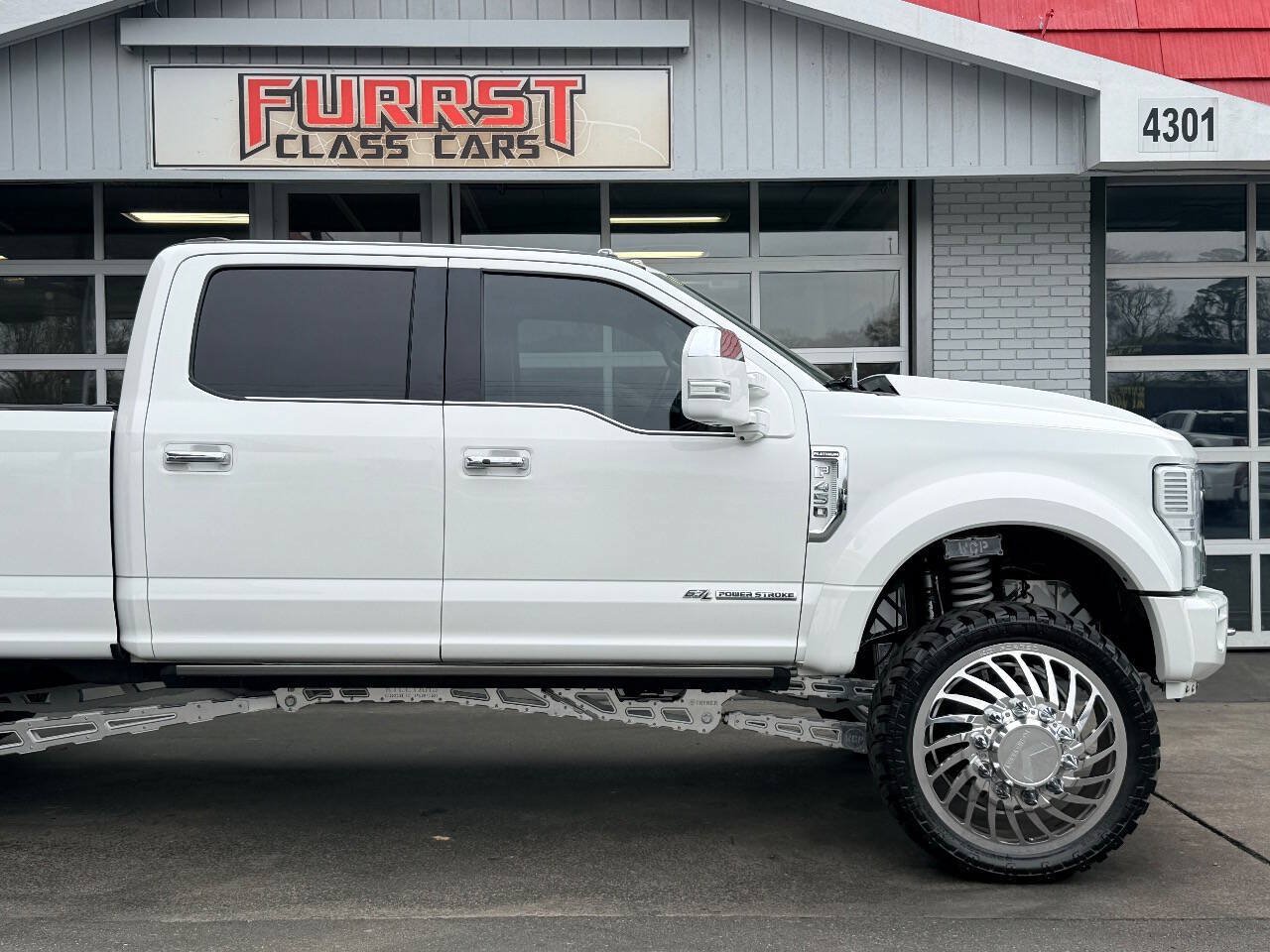 Used 2022 Ford F450 Platinum w/ FX4 Off-Road Package AWD/4WD image 12