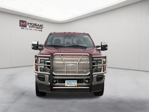 Used 2020 Ford F350 Lariat w/ Lariat Ultimate Package AWD/4WD image 3
