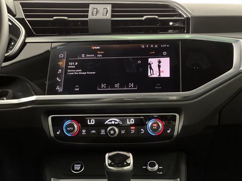Used 2023 Audi Q3 2.0T Premium Plus AWD/4WD image 18