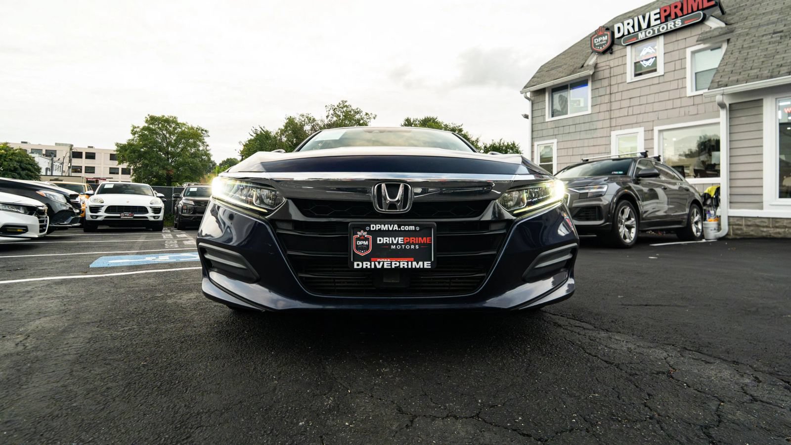 Used 2018 Honda Accord LX image 9