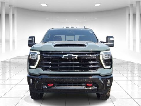 Used 2025 Chevrolet Silverado 2500 LT w/ Trail Boss Package image 5