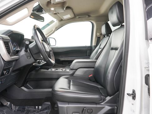Used 2024 Ford Expedition Max XLT AWD/4WD image 26